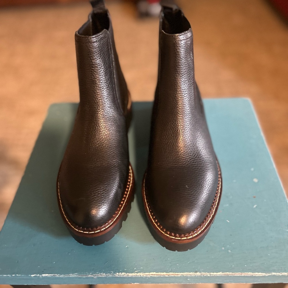 Black Leather Chelsea Boots